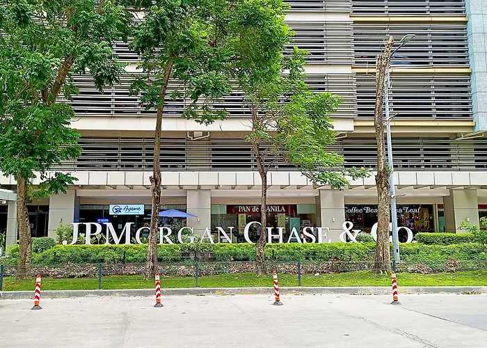 1111t1 Avida Riala It Park 400 Mbps Internet Unit * Cebu