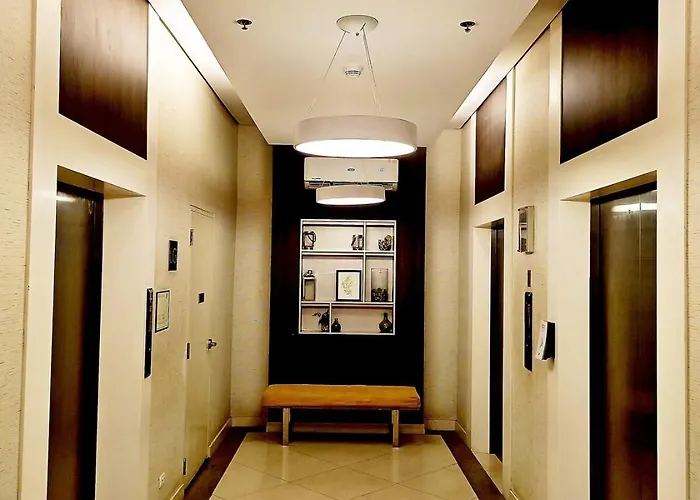 1111t1 Avida Riala It Park 400 Mbps Internet Unit Apartment *